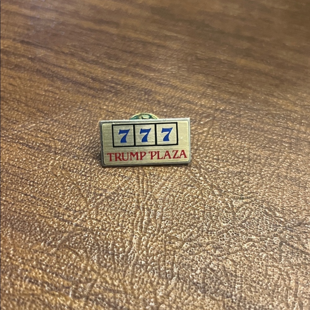 Trump Plaza 777 Pin